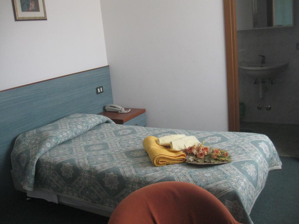 Albergo Del Turista Vernasca Værelse billede